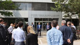 Zástupcovia Európskej komisie a členovia Monitorovacieho výboru pre operačný program integrovaná infraštruktúra (OPII) navštívili najvýznamnejšiu a najväčšiu investíciou do výskumnej infraštruktúry na Slovensku – projekt ACCORD