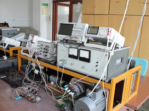 Ústredné laboratóriá elektrických strojov, prístrojov, pohonov a výkonovej elektroniky - Ústredné laboratóriá elektrických strojov, prístrojov, pohonov a výkonovej elektroniky2