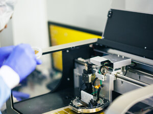 Laboratórium organickej elektroniky (orglabs) - Laboratórium organickej elektroniky1
