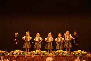  V rámci slávnostného otvorenia konferencie vystúpil aj detský folklórny súbor Permoník