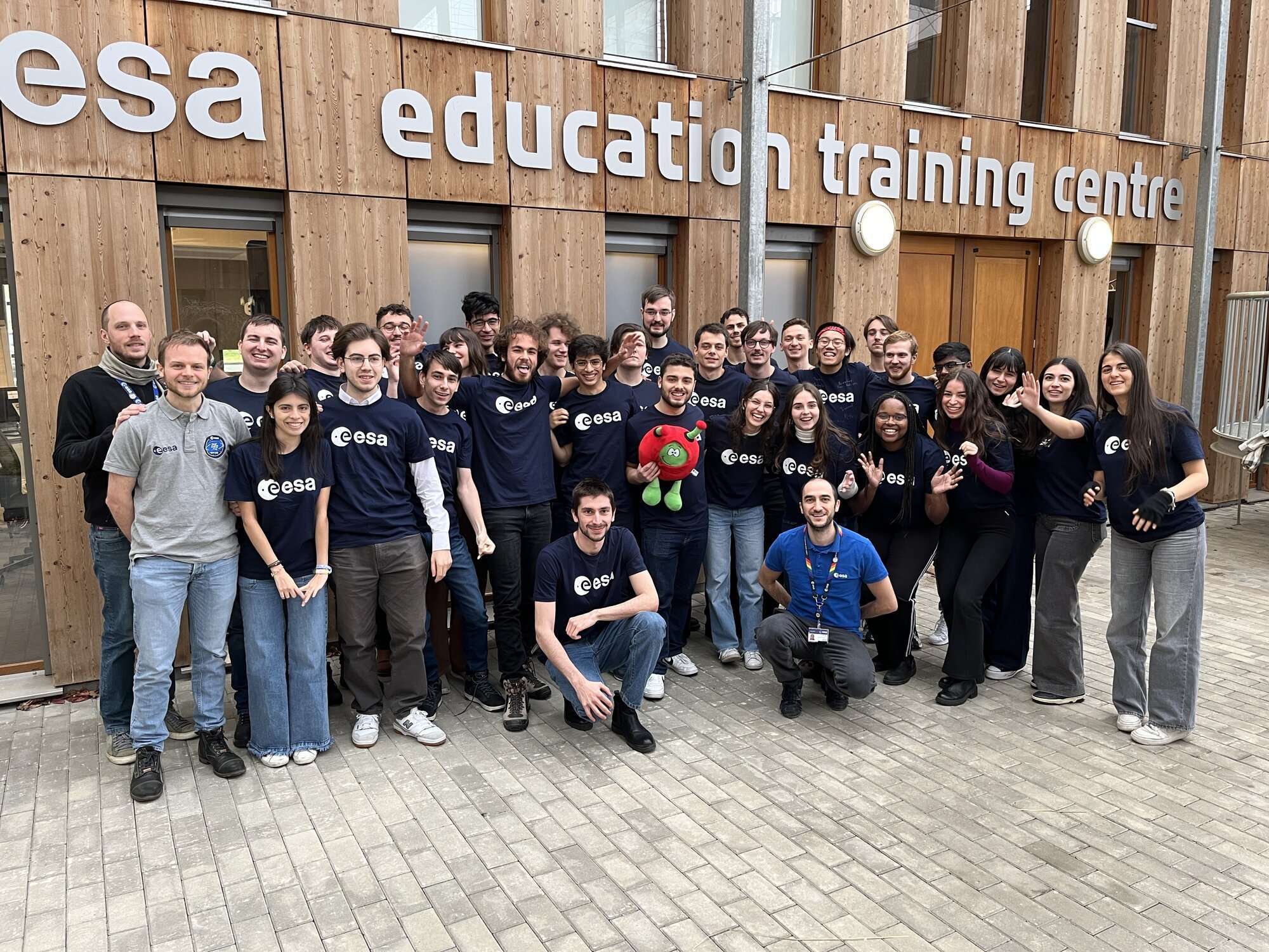 ESA Academy tím