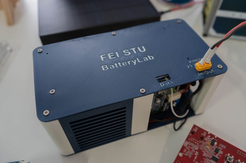 Chips Day na FEI STU otvoril študentom dvere do sveta čipov